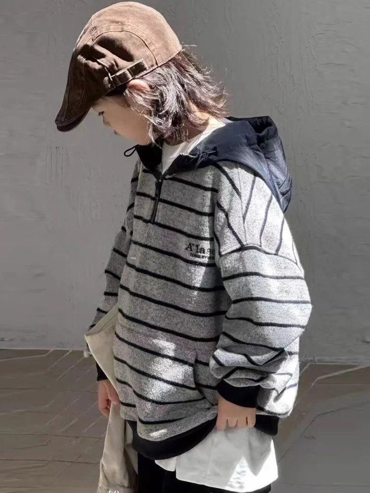 bora-felpa-a-righe-con-cappuccio-foderata-in-fce-per-bambini-inverno-2025-trendy-da-meta-a-grande-per-bambini-casual-comodo-lungo-sve