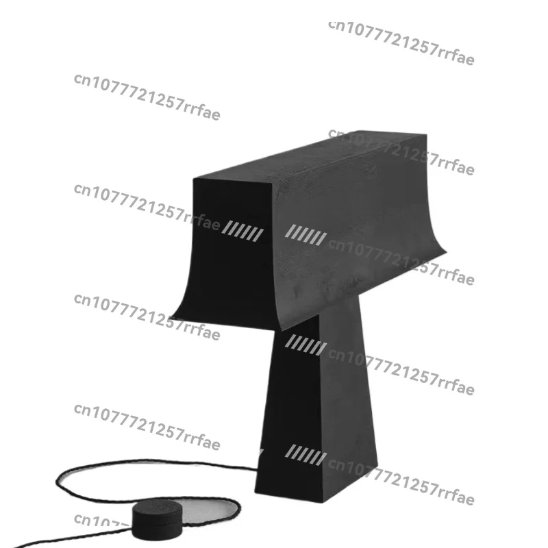 

BC2000 designer original medieval Bauhaus retro study decoration table lamp model room hotel bedside Chinese style