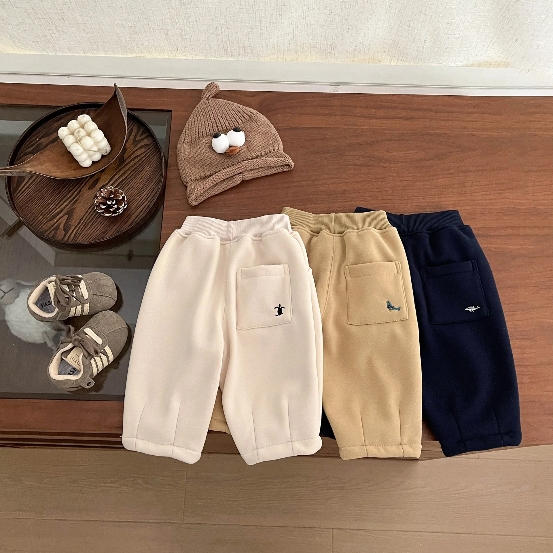 

1-3Y Baby Boys Pant 2025 Winter Korean Embroidery Fur Lining Toddler Girls Trouser Casual Velet Kids Girls Sweatpant Clothing