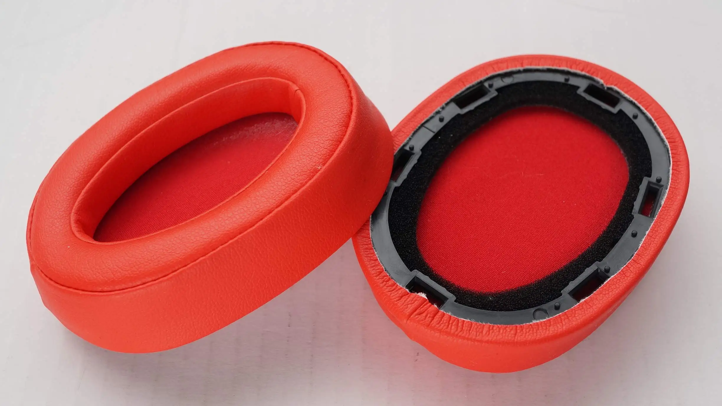 وسادات أذن V-MOTA متوافقة مع سماعات سوني ، وسماعات رأس بديلة ، وسائد ، وقطع إصلاح ، وأحمر