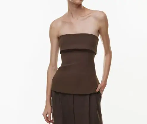 بلوزة نسائية صيفية جديدة بلون سادة بدون أكمام وظهر عريض وفتحة واسعة بدون حمالات مثيرة للنساء