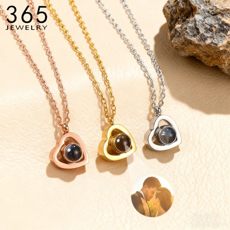 

365 Personalized Custom Photo Heart Pendant Necklace For Women Memory Medallions Dog Paw Picture Jewelry Party Christmas Gift