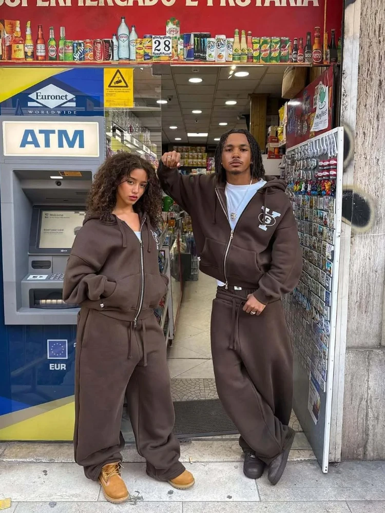 هوديي ريترو مع حروف مطرزة، هوديي دافئ، ملابس رياضية شتوية كاجوال وفضفاضة، مجموعة سراويل رياضية للرجال والنساء