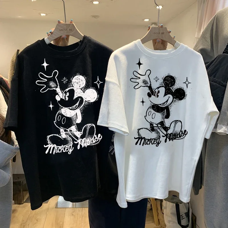 Camiseta de mujer Kawaii Mickey Mouse camisetas mujeres negro Tops señoras Casual cuello redondo estilo coreano Harajuku ropa gótica