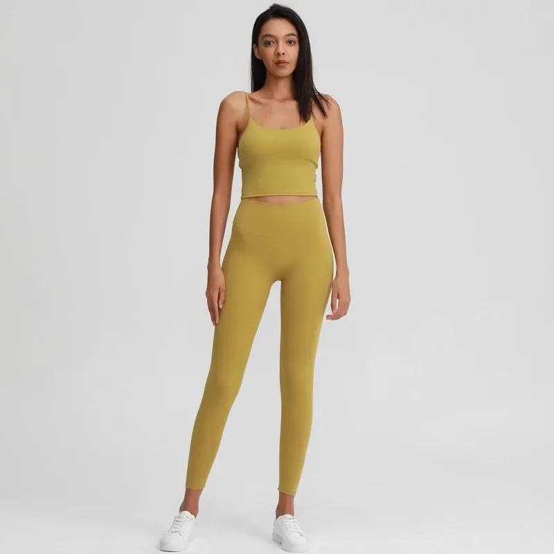 Conjunto de traje de Yoga de cintura alta desnudo para mujer, traje de Fitness, parte de atrás bonita, sujetador deportivo, glúteos de melocotón, superventas