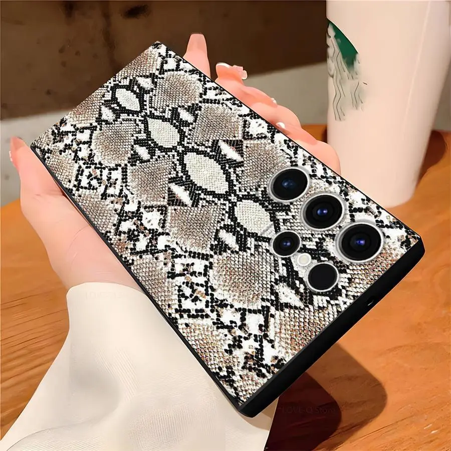 حافظة لهاتف سامسونج جالاكسي S24 Plus S25 + S9 S24 + S25 Ultra S23 FE S20 S22 S21 غطاء هاتف خلفي ناعم موضة جلد الثعبان #4