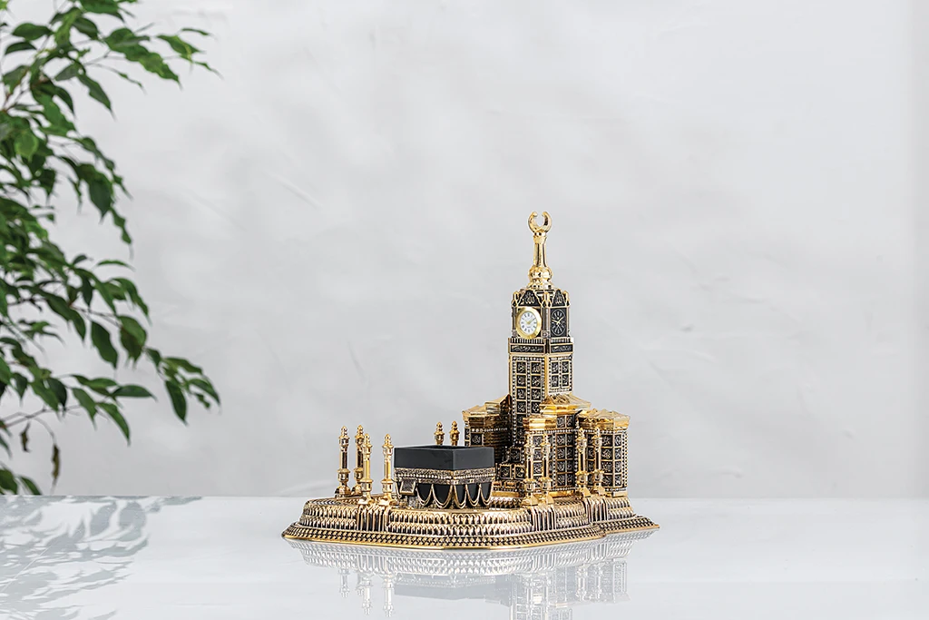 LaModaHome Gold Color Masjid Al HaramDesign 3D Islamic Table Decor for Home