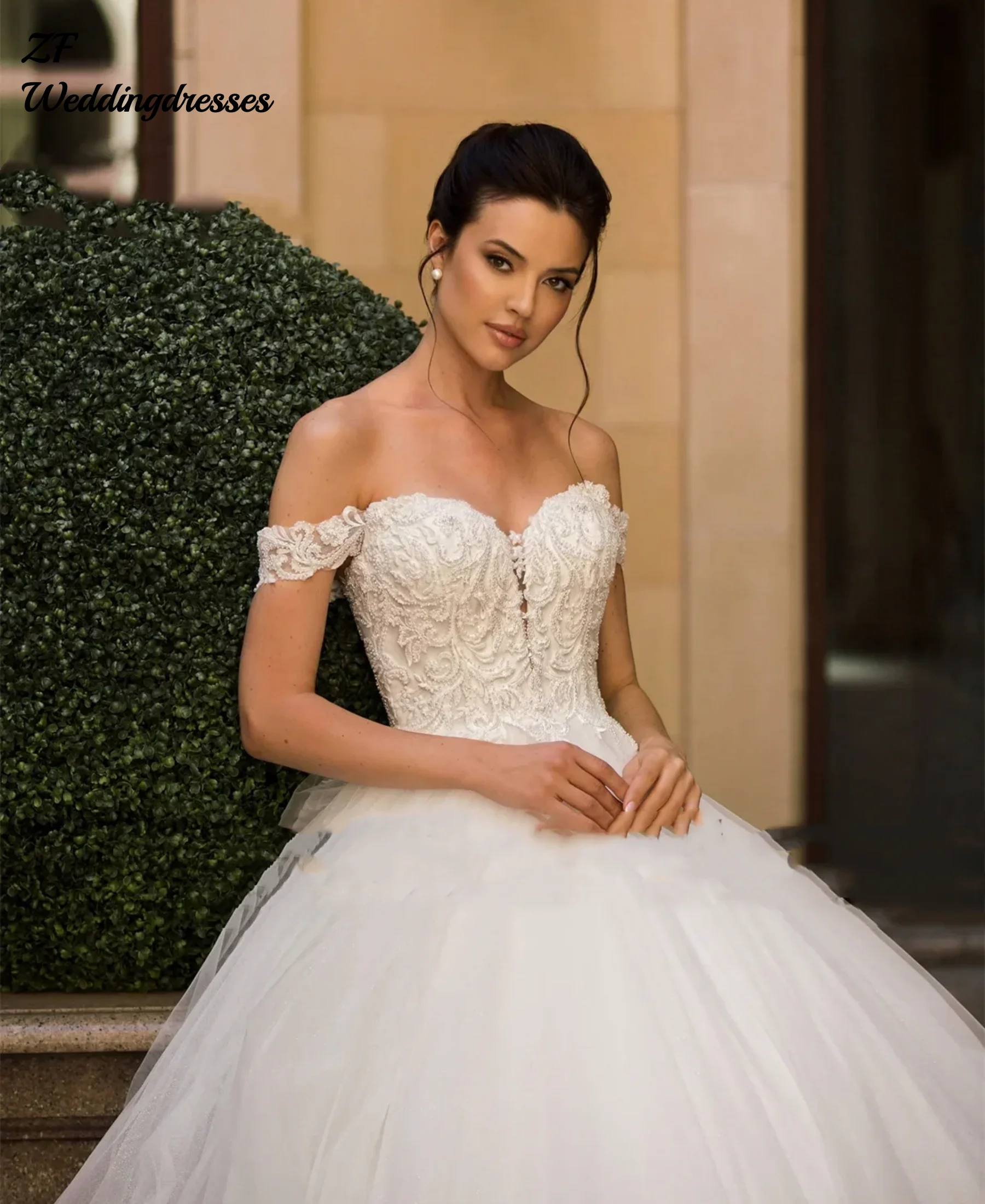 فساتين زفاف الأميرة الحبيب لامعة مخصصة قبالة الكتف العاج الترتر زي العرائس أنيقة الدانتيل يصل Bac Vestido De Noiva