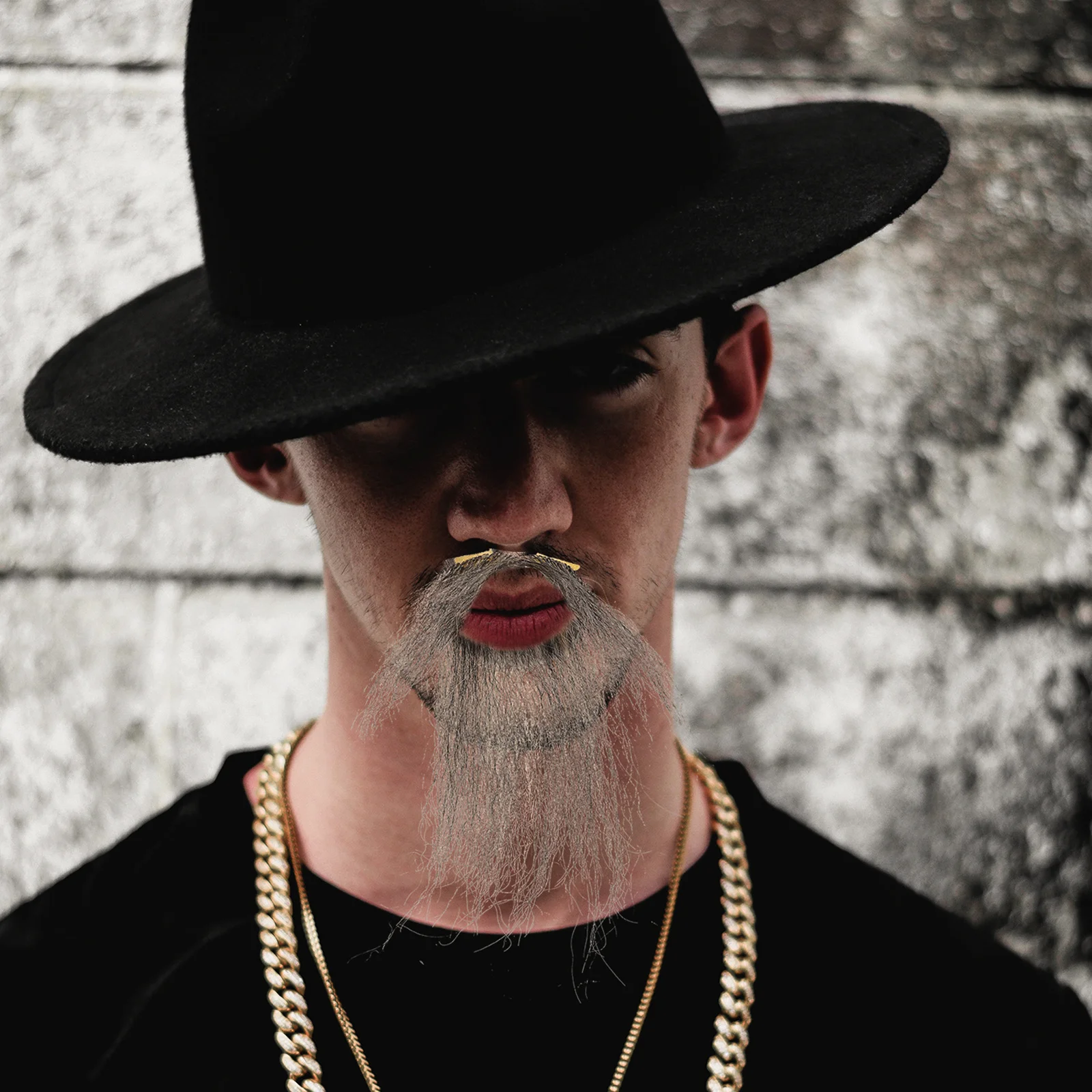 1 Zestaw Sztucznej Brody Realistyczne Wąsy Rekwizyt na Halloween Cosplay Karnawał Imprezę Sceniczne Występy Realistyczne Wąsy