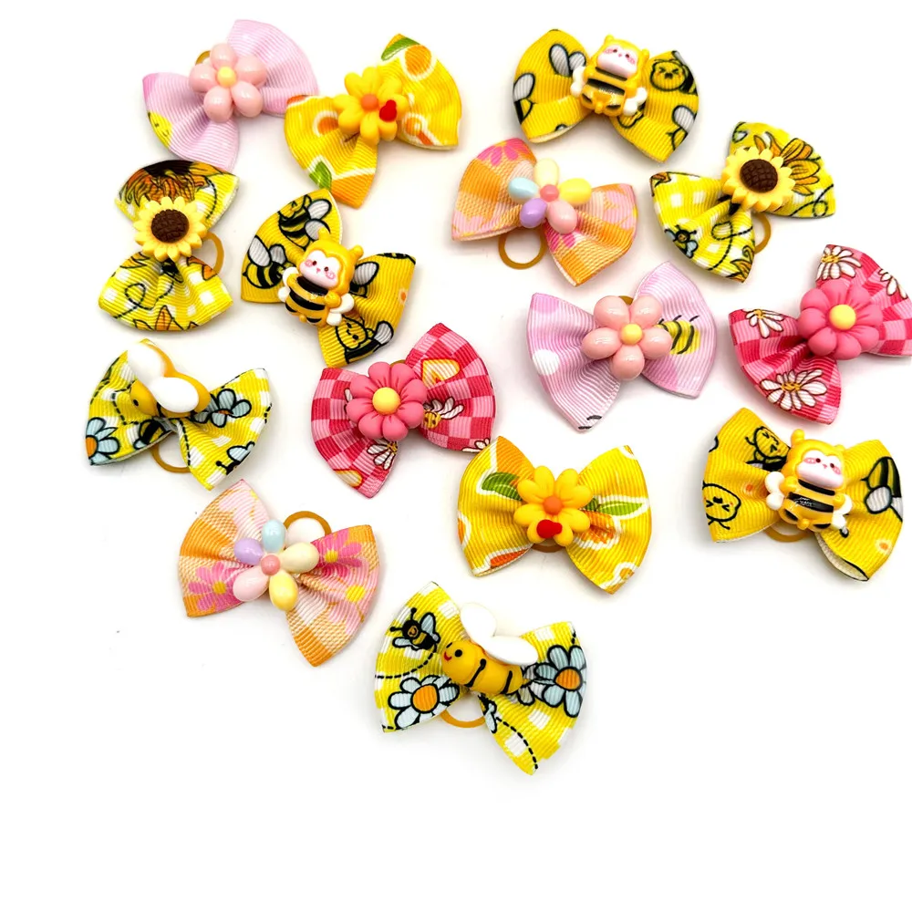 50pcs Bee Style Dog Bows Pet Supplies Small Dogs Hair Accessories Flowers Style Dog Hair Bows for Girl Boy Dog Accessories