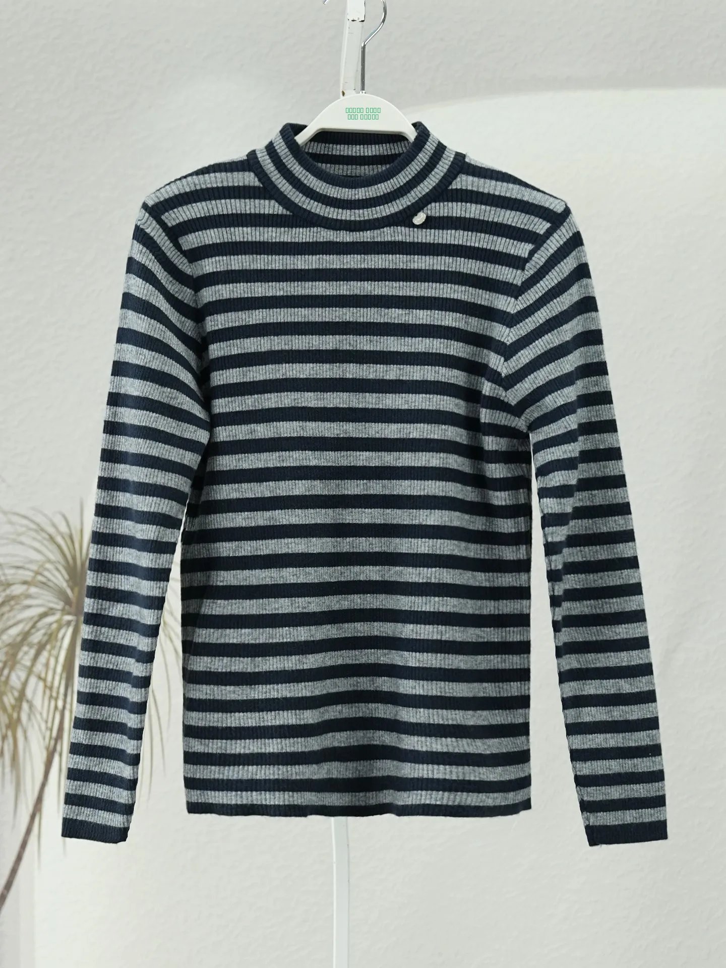 

Женский облегающий полосатый свитер с высоким воротником, удобный базовый слой, топ для снижения возраста, зимнее новое поступление, универсальный