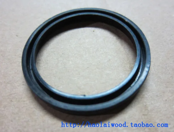 Piston pump sprayer gland ring 30 45 60 90 Four-cylinder pesticide pump skeleton water-retaining seal O-ring U groove