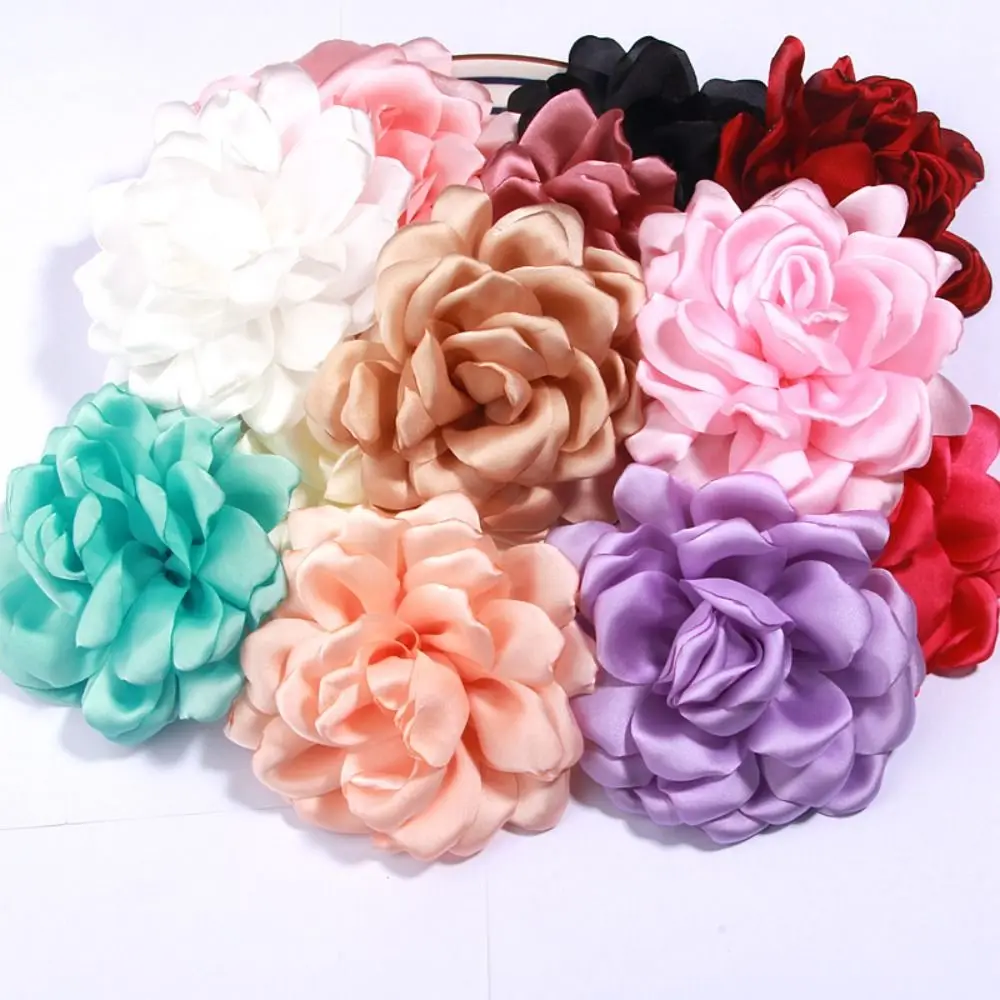 Big Satin Burned Edge Fabric Artificial Flowers Handmade Lapel Pin Accessories for Wedding Dress Decoration