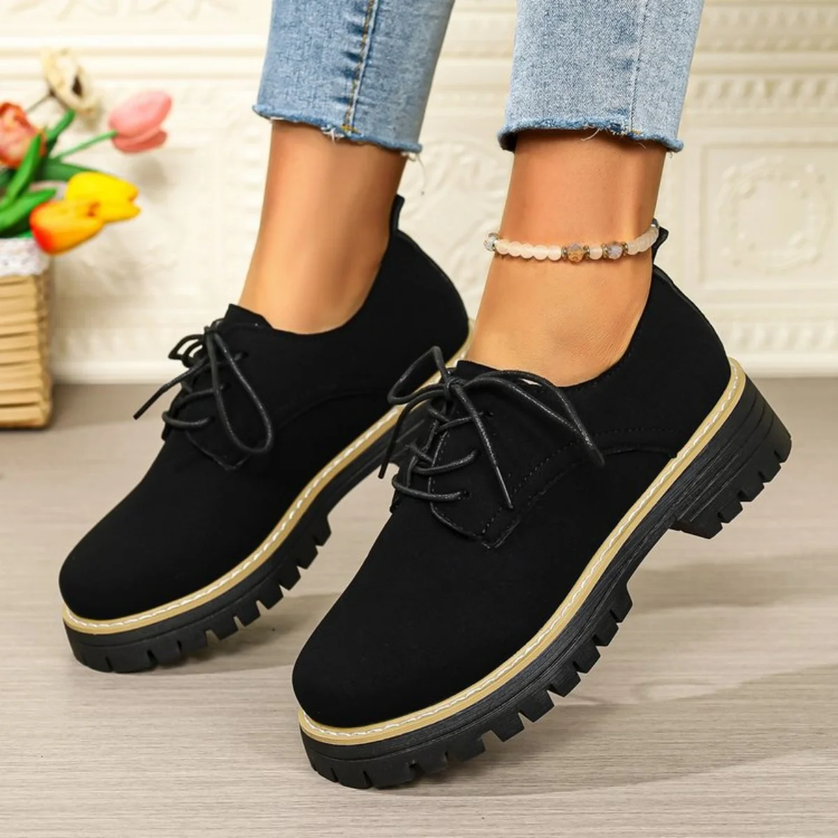 

2025 New cross-border trade large-sized fashionable lace-up loafers that are versatile and trendy