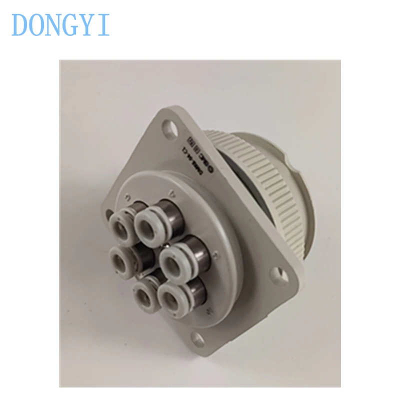 Multi-Connector Wit…