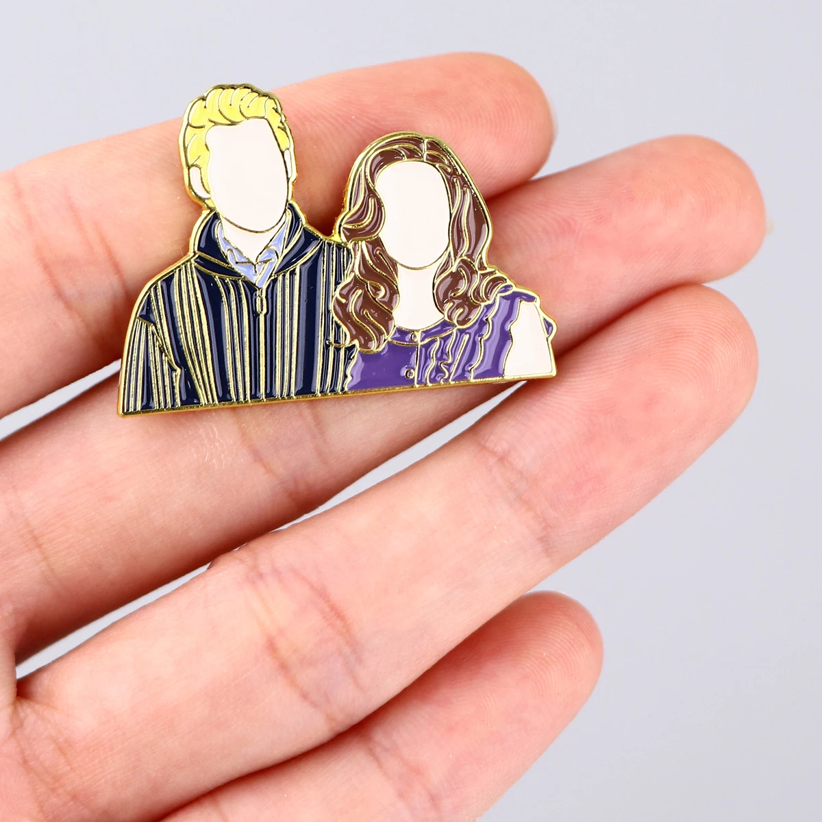 Twilight Enamel Pin TV Show Brooches for Women Lapel Pins Badges on Backpack Clothing Accessories Fashion Jewelry Fans Gift