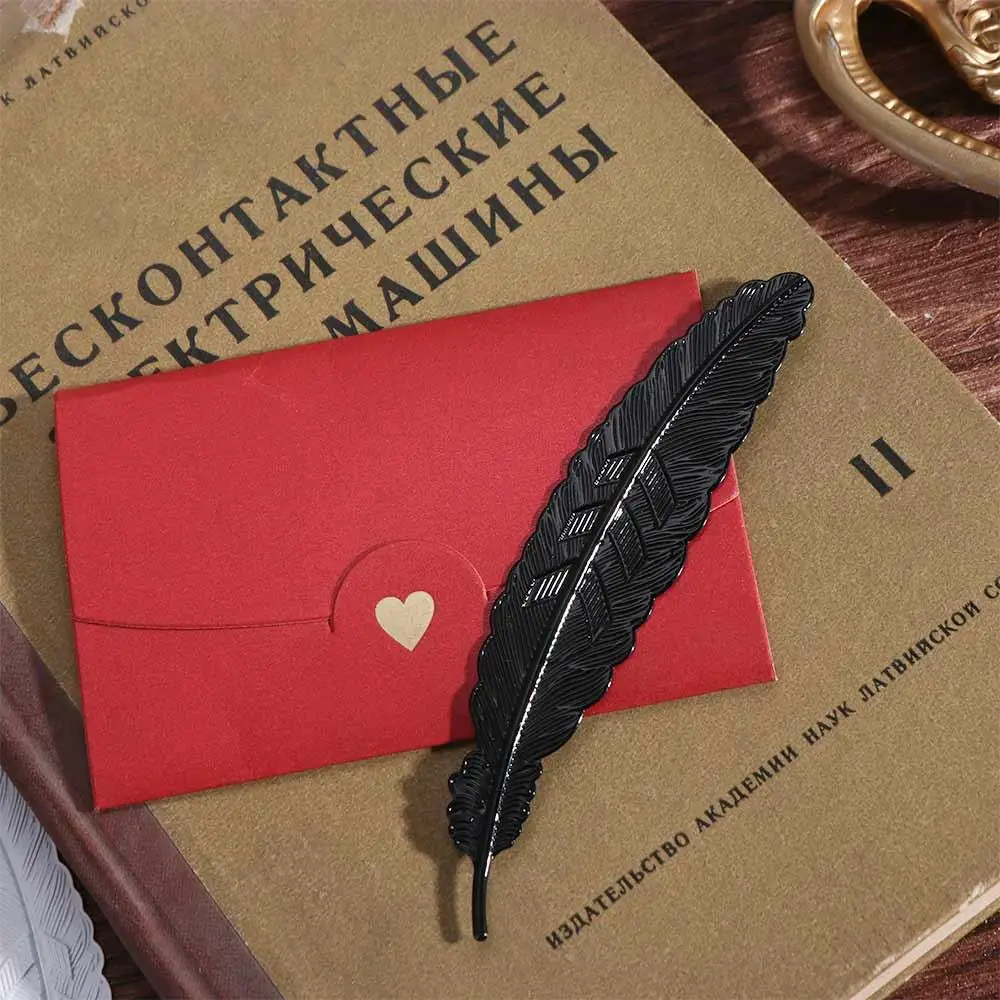 Ethnic Style Metal Feather Bookmark Ins Retro Feather Pendants Bookmark Creative DIY Handmade Bookmark Books Decorate