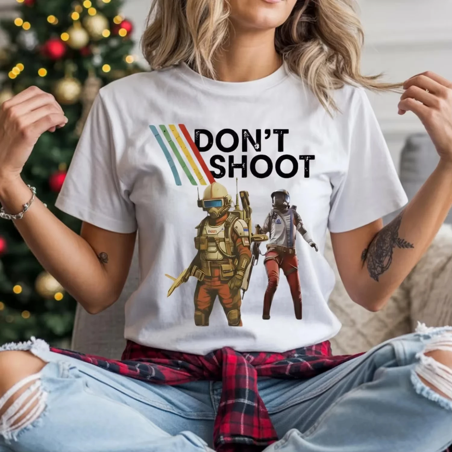Don't Shoot! Retro Arcade Game T-shirts, Satirical and Funny Video Game Raider T-shirts, Expression Style