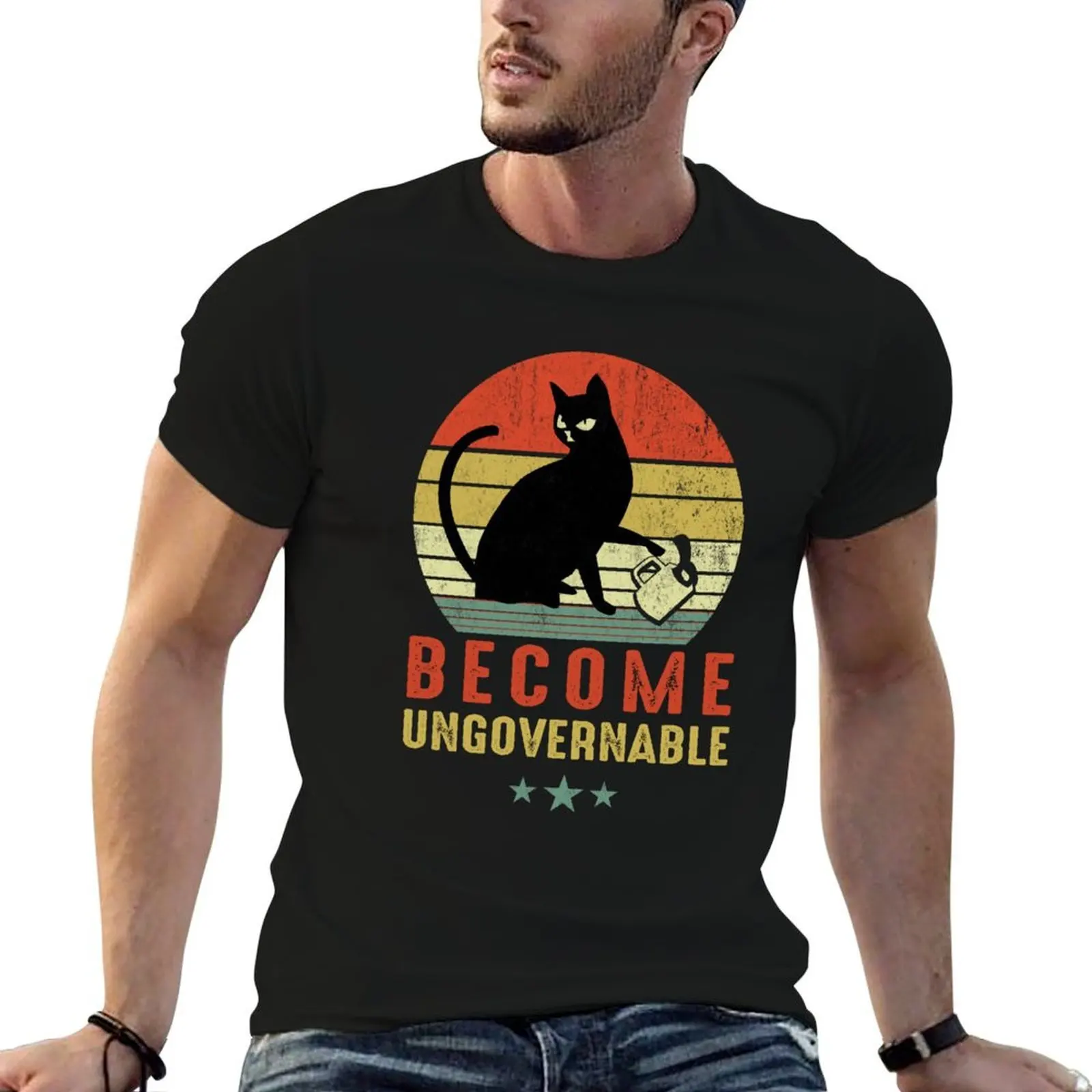 Become Ungovernable Cat Drink T-Shirt T-shirt à col rond grande taille