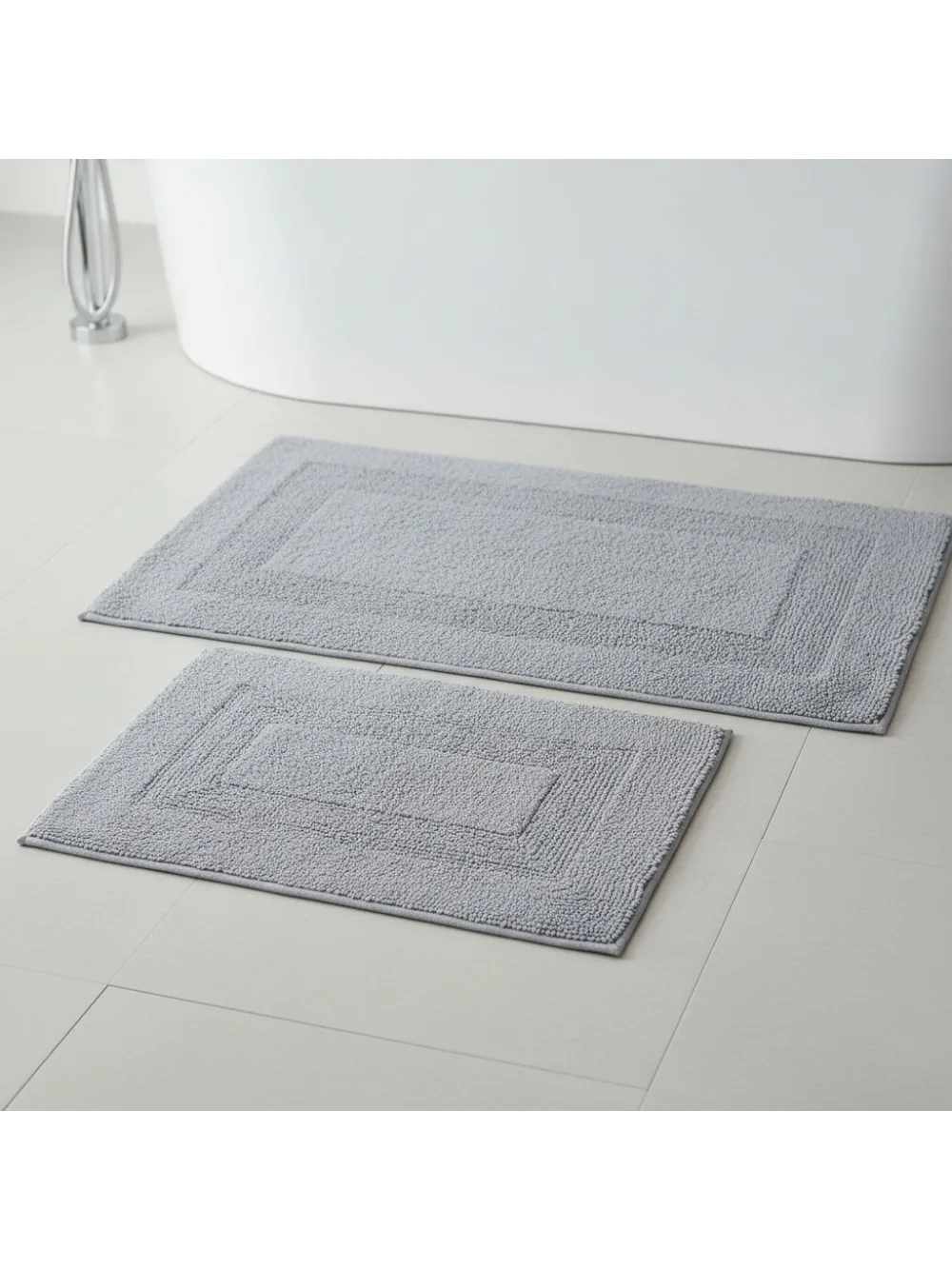 

Cotton Bath Mat Set 2-Piece Reversible Soft Absorbent Machine Washable Bathroom Rugs Silver