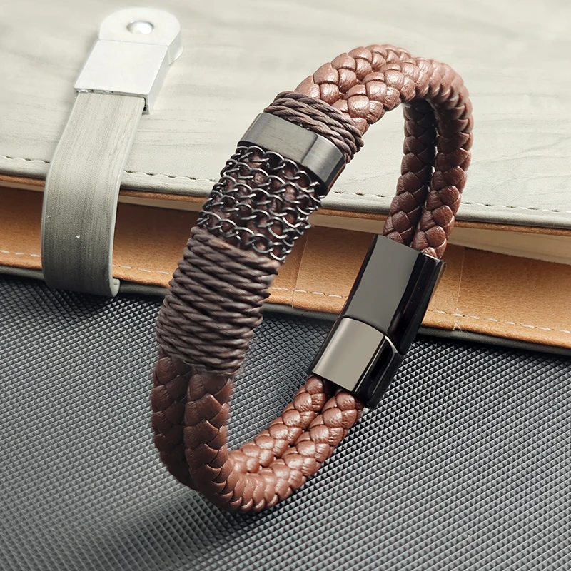 

Fashion O-chain Charm Classic Men's Leather Bracelet Black Brown Color Stainless Steel Magnet Bangle Punk Men's New Year Gifts