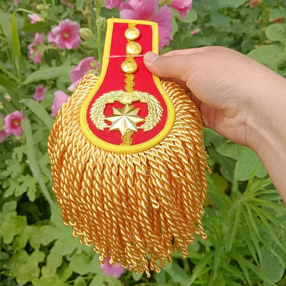 1 زوج وسادة الكتف متعددة الأغراض الكتفيات الملونة بروش مجلس شرابة هامش الكتفيات مع مشبك السترات معاطف Epaulett