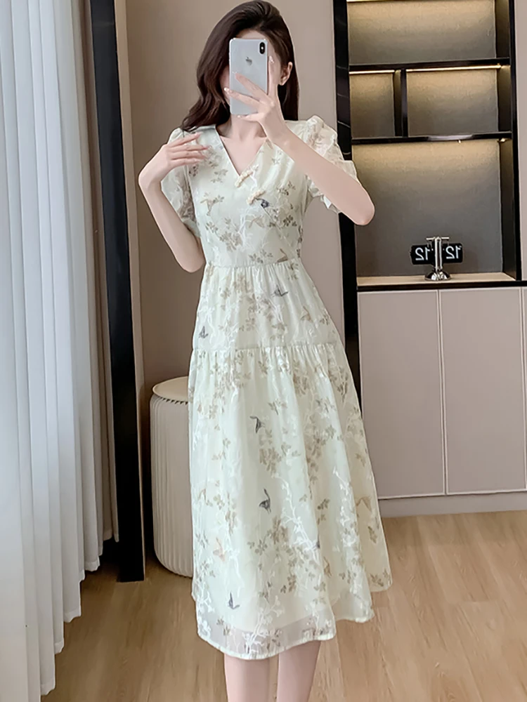 Letnia szyfonowa sukienka midi z krótkim rękawem i dekoltem w szpic dla kobiet Elegancka sukienka wakacyjna 2025 Koreańska sukienka jednoczęściowa Bodycon