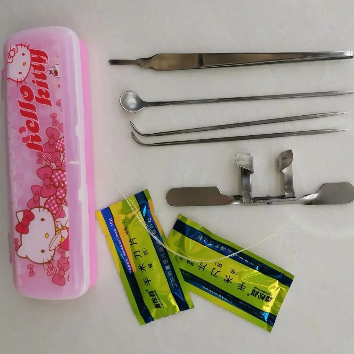 

Полный набор профессиональных инструментов для курицы, инструментов для кастрации курицы из нержавеющей стали, сменных лезвий из углеродистой стали.