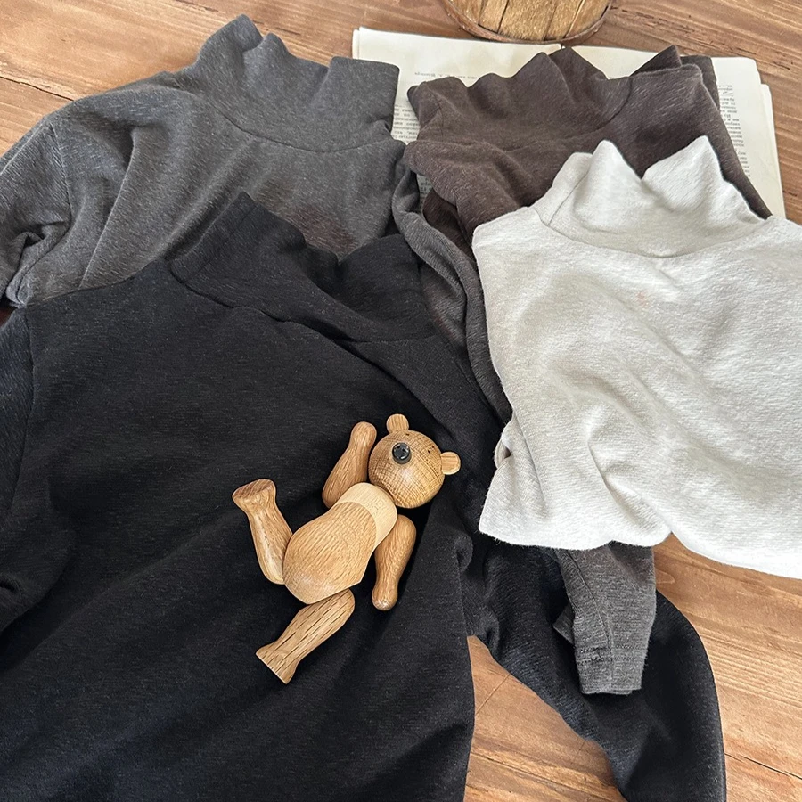 2025 الخريف الاطفال طويلة الأكمام تي شيرت لينة القطن نصف طوق أعلى للجنسين طفل 1 إلى 8 سنوات عارضة الأطفال البلوز