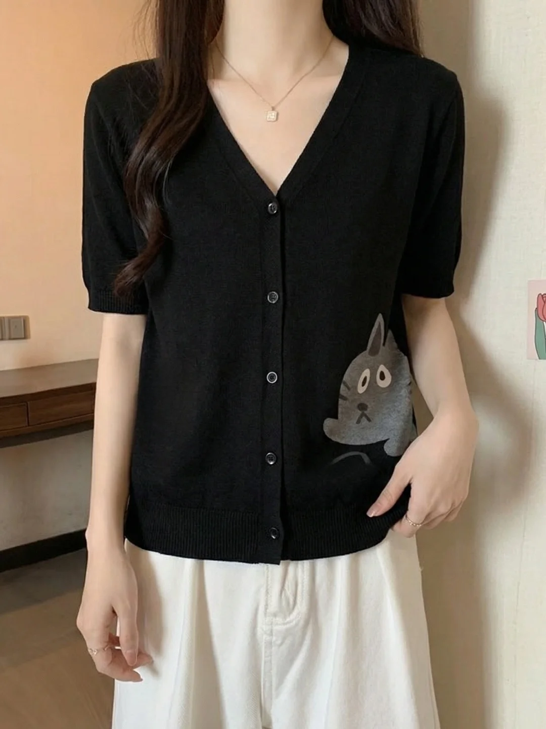 

Black V-Neck Ice Silk Knitted Short Sleeve T-Shirt Women's Summer plus Size Conceals Belly Slimming European Style Top