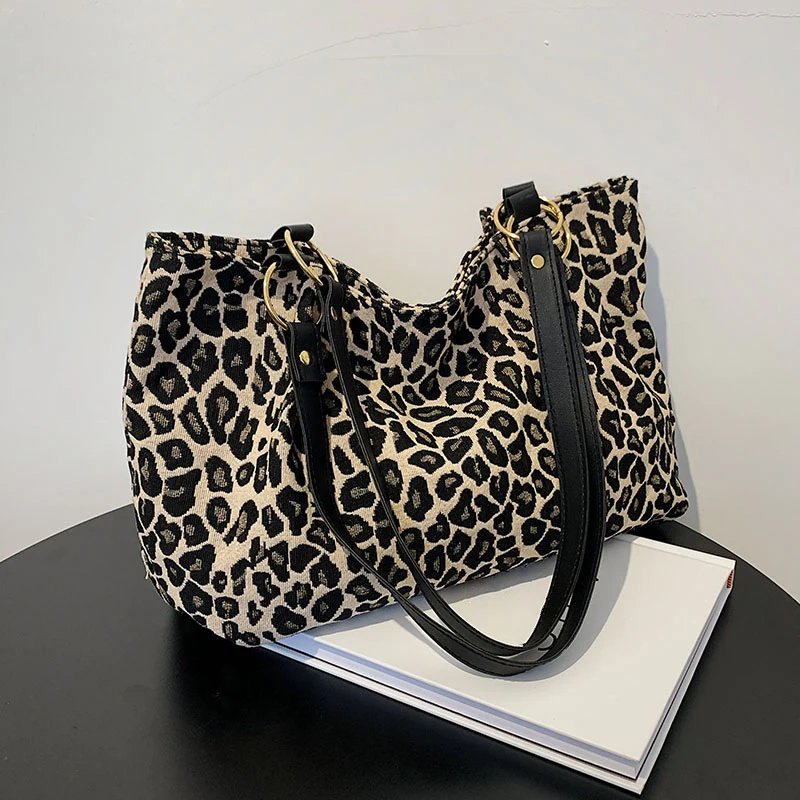 

New Winter Autumn High-capacity Tote Bags Shopping Travel Canvas Bags Women Vintage Handbags Leopard Shoulder Bags