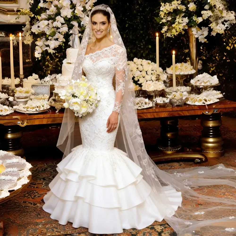 Customized One Long Sleeve Lace Appliques  Stunning  Wedding Dress For Bride Robe De Mariée Tiers Ruffles Modest Bridal Gown