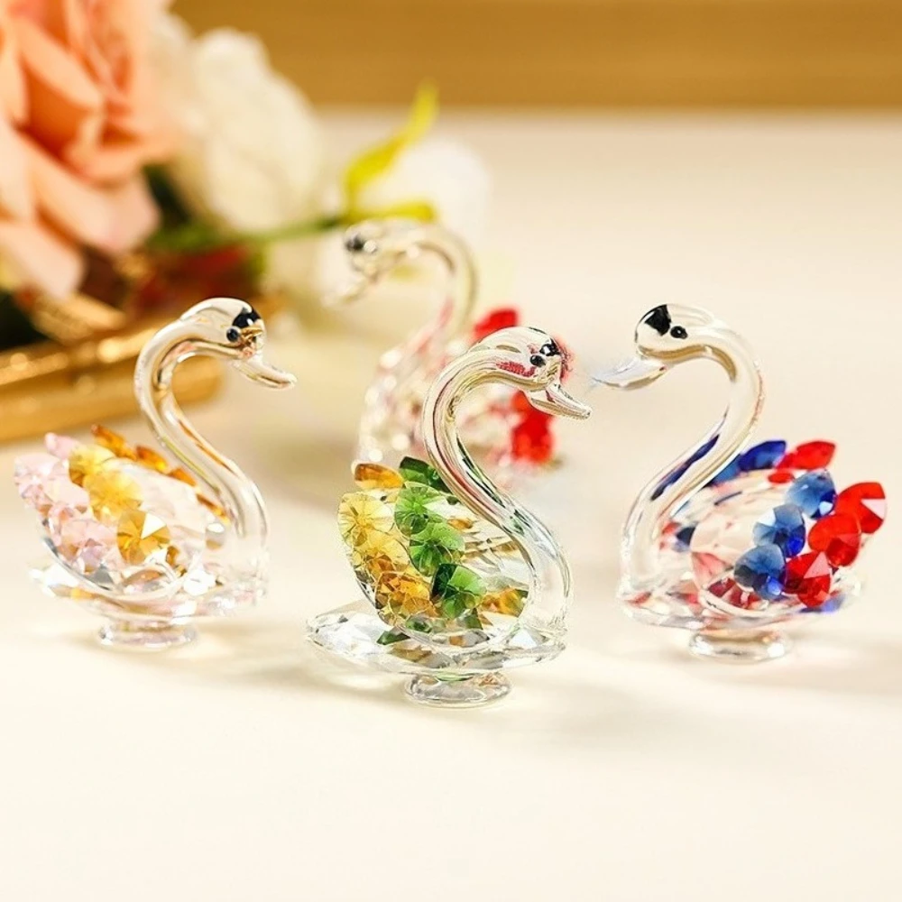 Crystal Swan Creative Living Room Hallway Ornament Home Desktop Decoration Christmas Gift for Couples and Friends Crystal Craft