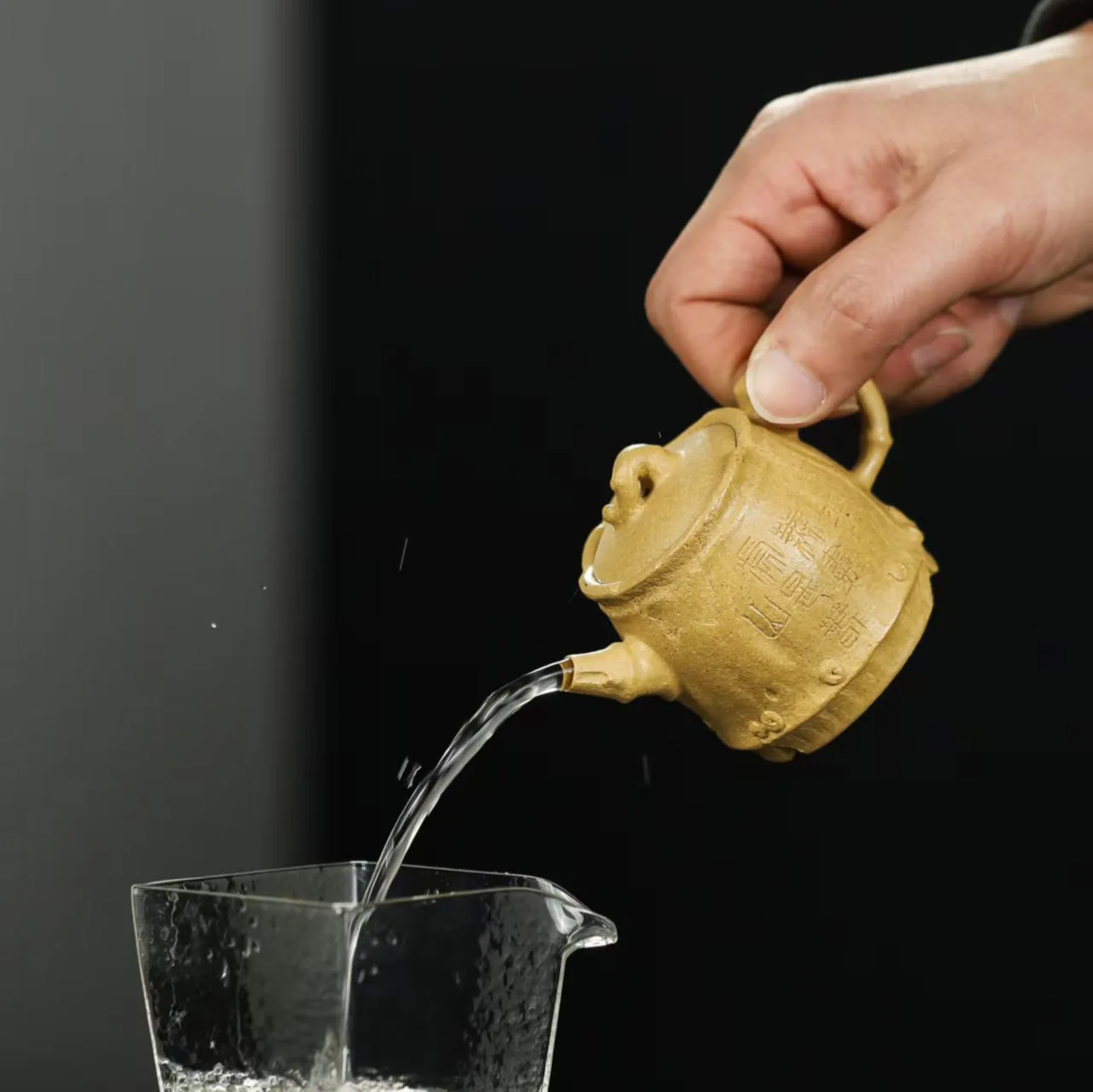 High Quality Real Yixing Jasaho Zisha Clay Teapot Creative Sketch Playing Set Segment Mud