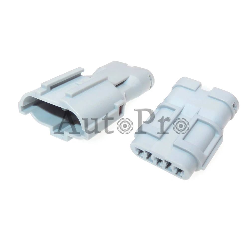 1 Set 3 Hole MG640329 MG610327-5 7222-7434-40 7123-7434-40 Starter Car Wire Socket Auto Plastic Housing Connector Assembly