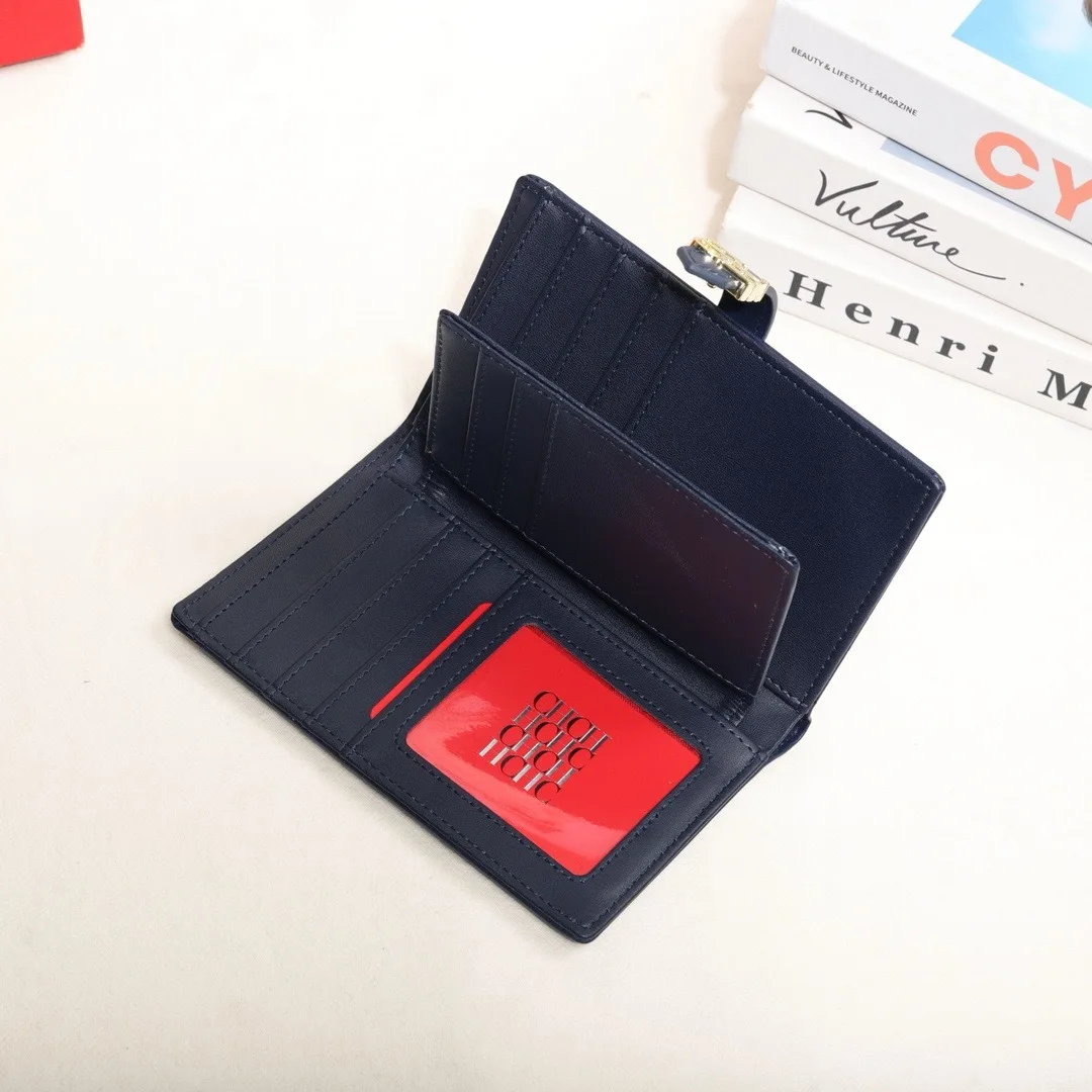 CH High Quality European and American Fashion Women's Wallet Coin Card Bag Large Capacity Buckle Flip Cover New Women's Wallet