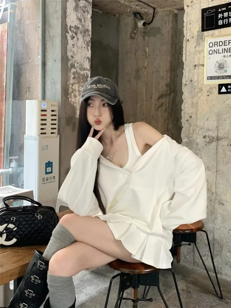 Solid V-neck Hooded Sweatshirt for Women Autumn Fashion Casual Loose Harajuku Hooded Korean Style Pullover Streetwear Y2k Tops