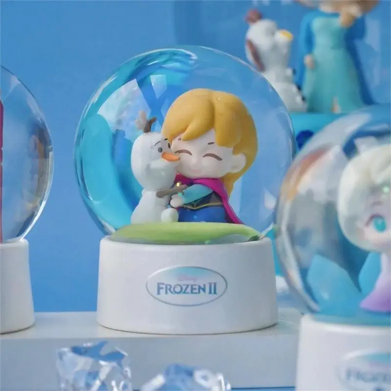 

Подлинные 52 игрушки Disney «Холодное сердце воды», фигурки Эльзы и Анны, украшения, милые мультяшные праздничные подарки, коллекция аниме, подарки на день рождения
