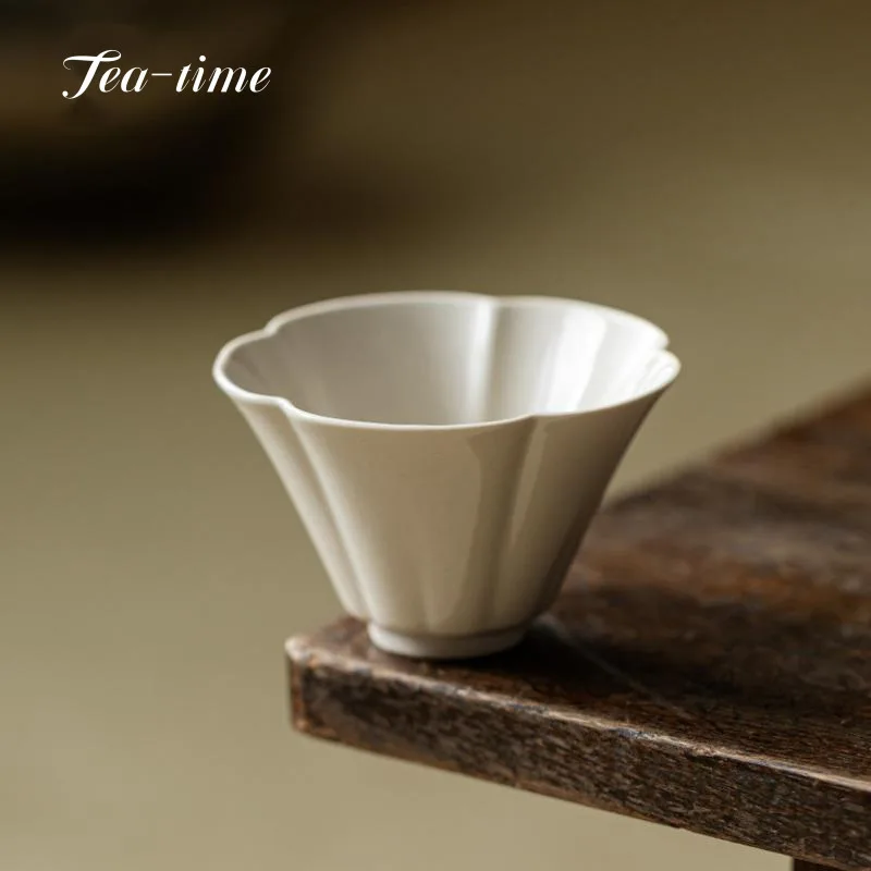 Grass Ash Tea Cups Ceramic Cup Tea Pair Gongfu Teacup Cute Petal Double Cup Unusual Teaware Mate Puer Cha Tea Supplies Home