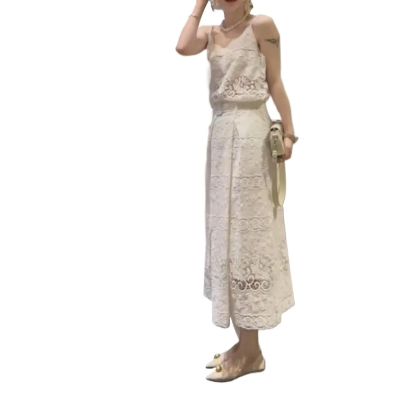

Summer New Light Luxury French Lace with Cutouts Set Exudes A High-end Feminine Charm and Is Versatile Halter Top and Skirt