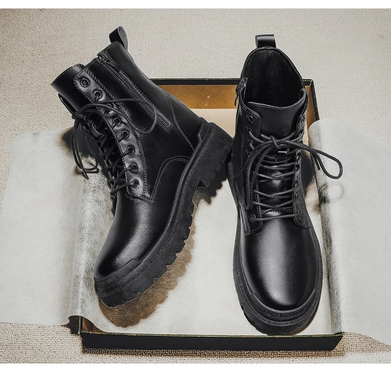 

2025 Men's British-Style Chelsea Combat Boots Mid-Calf Leather Work Shoes Side Zipper Wide Fit Non-Slip Comfort Footwear for Men