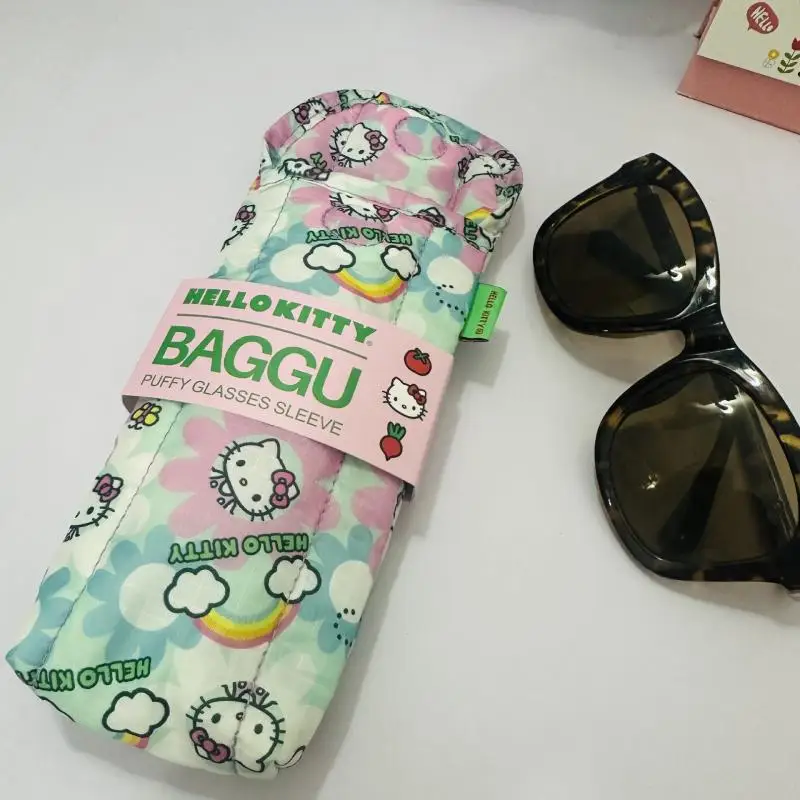 Thumbnail 4 - #40 Luggage Covers Discount Picks