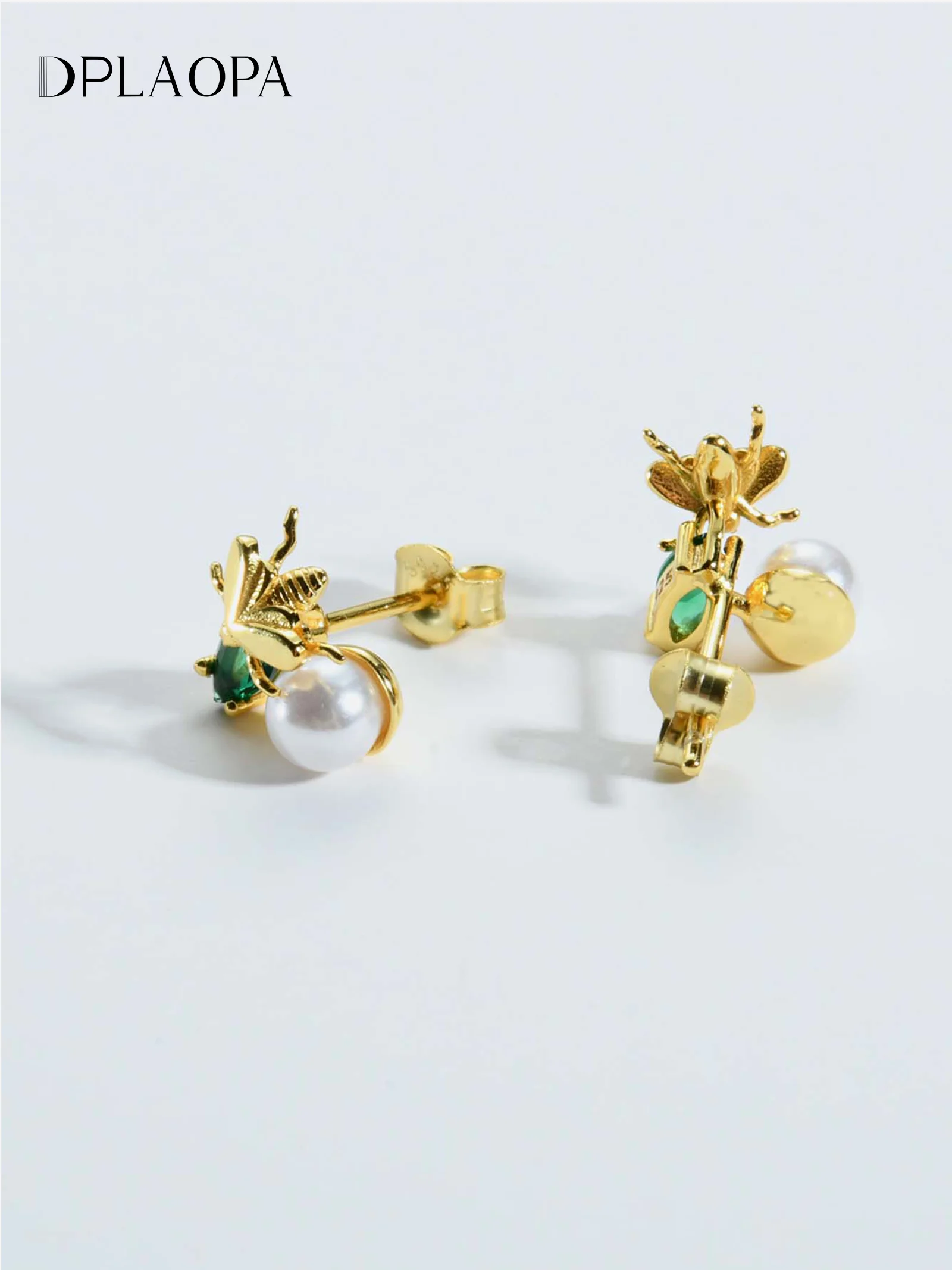 

Серьги-клипсы DPLAOPA из стерлингового серебра 925 пробы в форме пчелы с зеленым цирконом и жемчугом, роскошные, модные, повседневные ювелирные украшения
