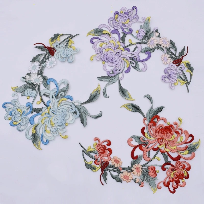 Chinese Style Floral Embroidery Patch Iron on Applique for Clothing Sewing Decoration DIY Craft