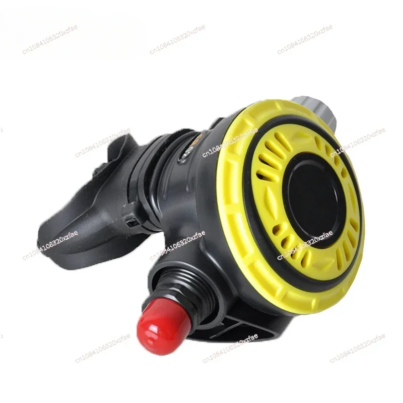 Diving regulator, deep diving sports breathing apparatus, underwater regulator, diving secondary head