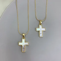 New accessories white mother-of-pearl cross necklace female European personality clavicle chain natural shell pendant jewelry