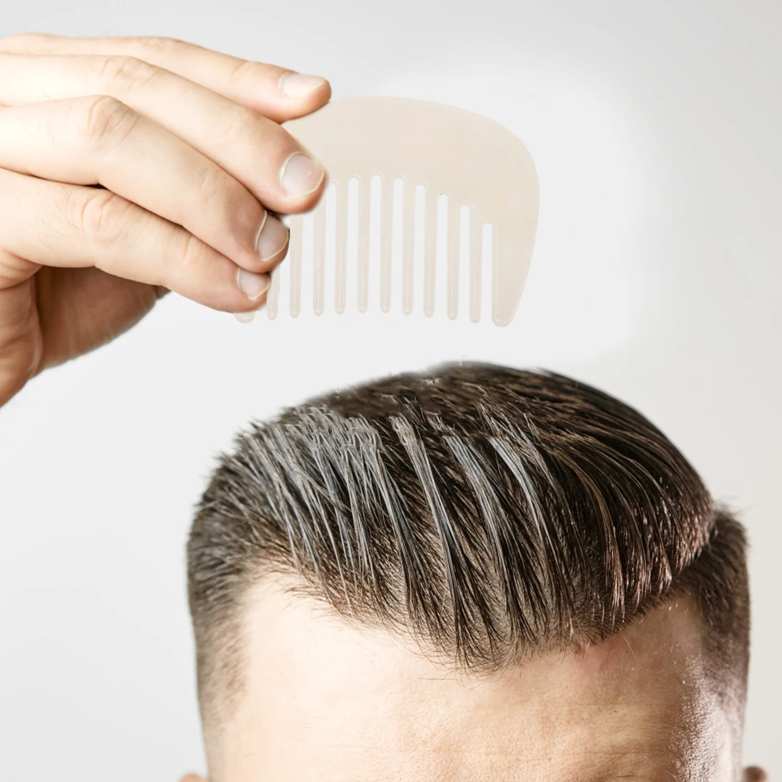 

2pcs Portable Travel Comb Mini Wide Tooth Acetic Acid Detangling Comb For Women Fine Thick Straight Curly Wavy Wet Dry