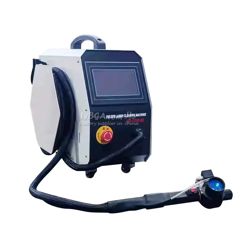 Macchina per la pulizia laser a impulsi portatile da 300 W raffreddata ad aria non danneggia il pulitore laser del substrato 200 W 100 W Rimozione della ruggine per il metallo