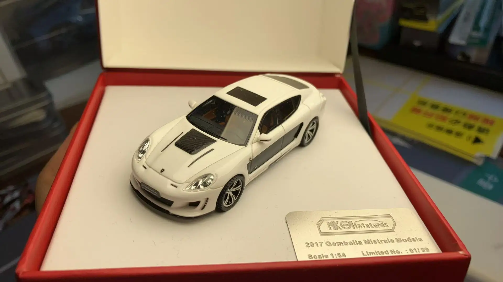 

MK 1/64 Gemballa Mistrale Panamera Super Car Resin Model Car Collection Limited Edition