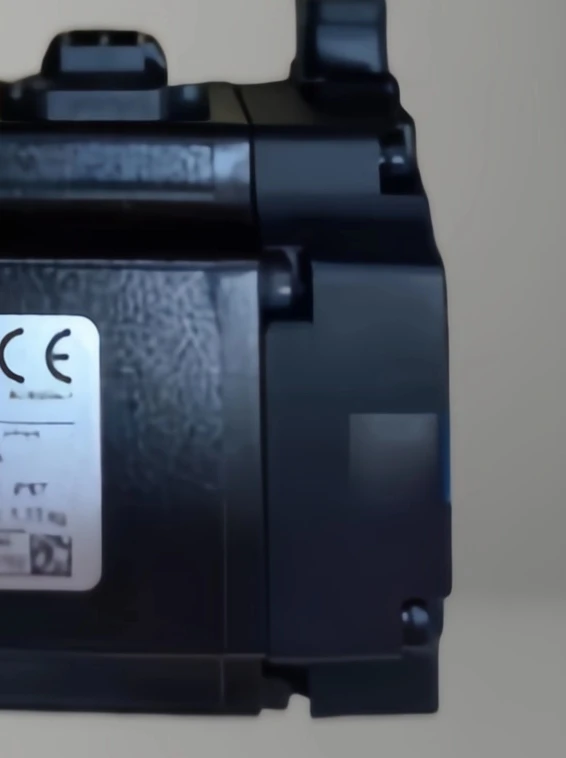 

Новый серводвигатель MS1H1/H4-10B/20B/40B/75B30CB-A331Z/4Z